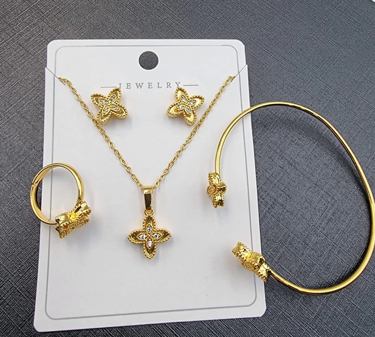 Gold Plated Four-Leaf Clover Jewelry Set